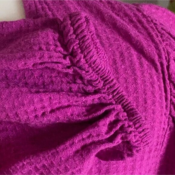 Knox Rose Ruffled Bottom, Textured Wrap Midi Dress-Purple-Size XS-GUC - Picture 3 of 7